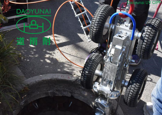 Portatif piquez-vous la caméra de chenille d'égout pour diamètres de réseau municipal d'inspection de tuyau de grands