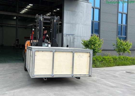 Formation en résine de verre et de polyester revêtement UV CIPP Installation rapide avec résine UP